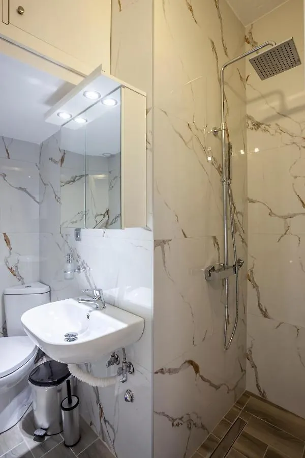Flamingo Deluxe Studio Apartment Pefkochori